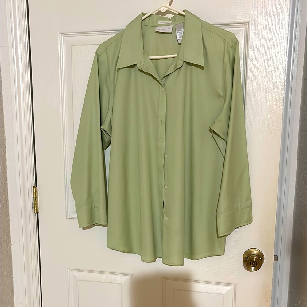 Liz Claiborne Green 3/4 Sleeve Boxy Button Down Shirt